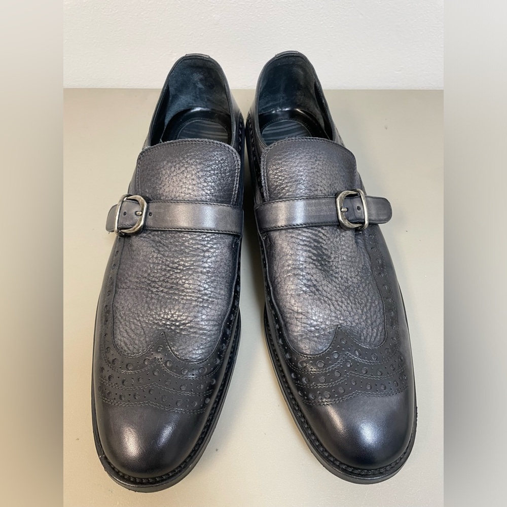 Dolce & Gabbana Made in
Italy Pebble Wingtip Loafer in
Smoke Black Size 10 US 11
